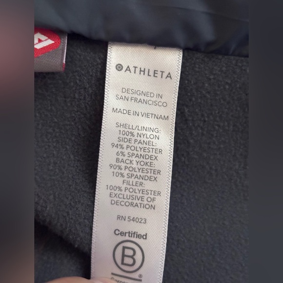 Athleta Rock Ridge Primaloft jacket - Picture 12 of 14